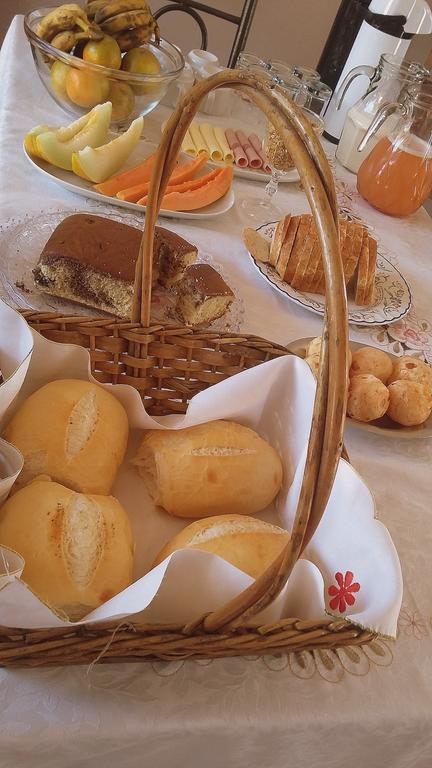 Bed and Breakfast Aconchego Lar Cama E Cafe Фос-ду-Игуасу Экстерьер фото
